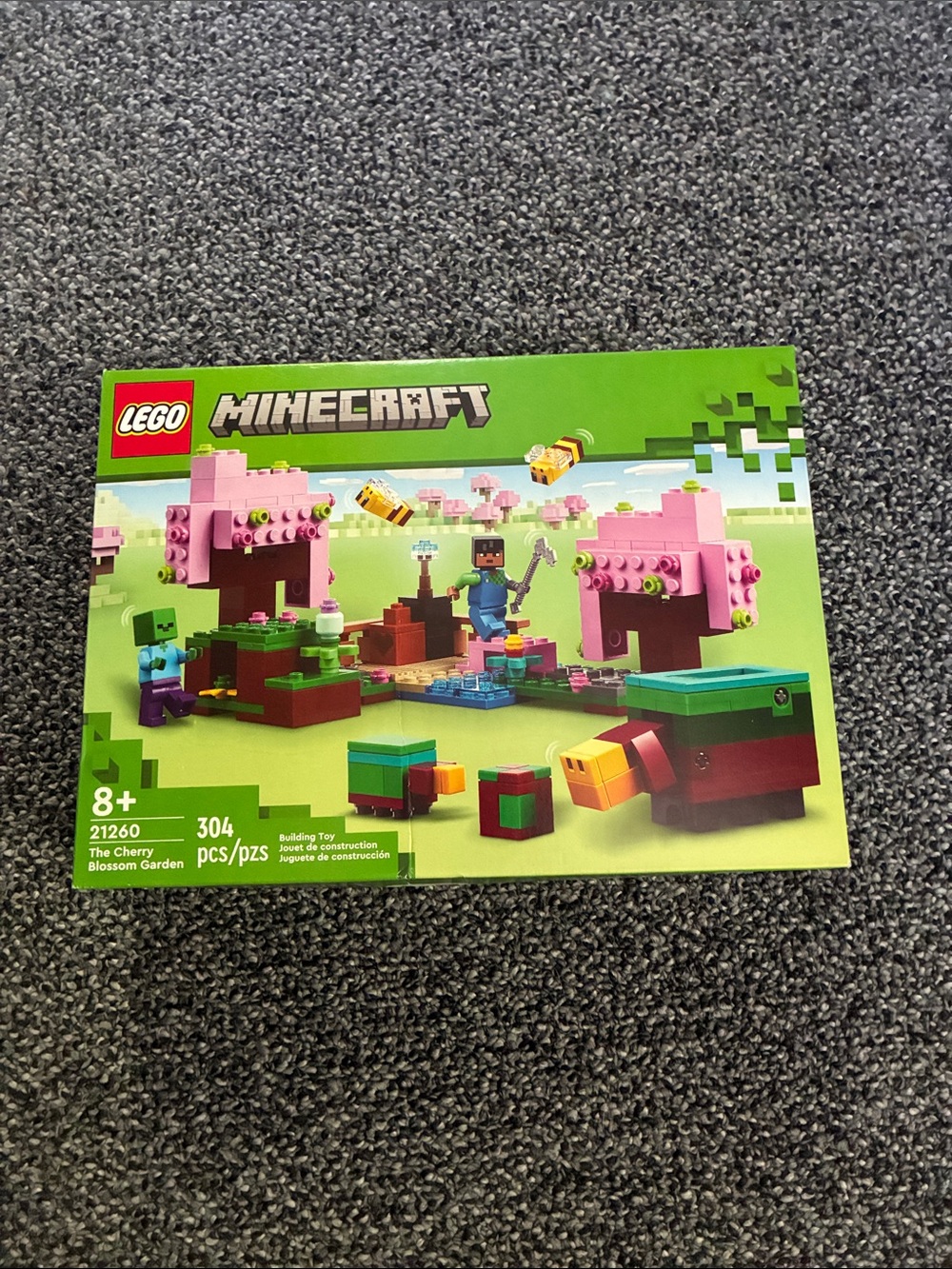 LEGO Minecraft Pink and Green Blossom Garden Playset